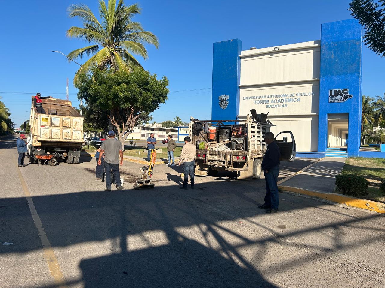 La UAS fortalece su infraestructura vial en la zona sur
